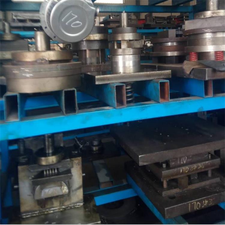  衝壓件廠模具製造條件及水平對衝（chōng）壓方案的製約 
