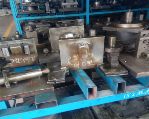 衝模零件使用場合不同其表麵（miàn）粗糙度要求不同